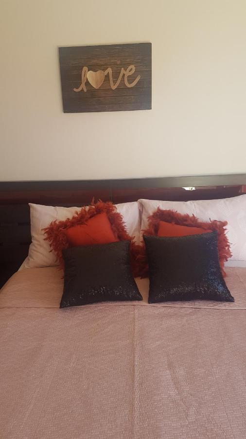 La Casita Del Corazon Bed & Breakfast Castillo del Romeral Екстериор снимка